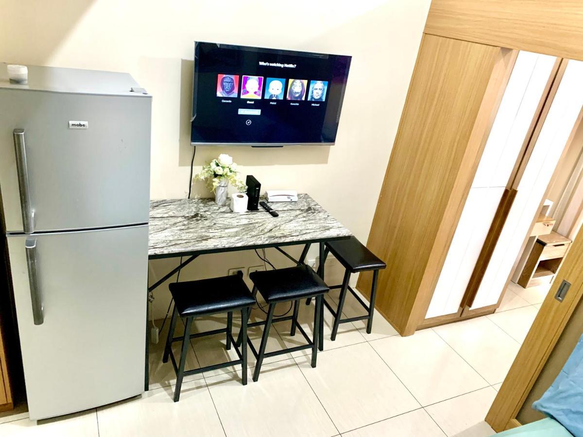 Kathys Crib At Shell Residences Manila Exterior photo